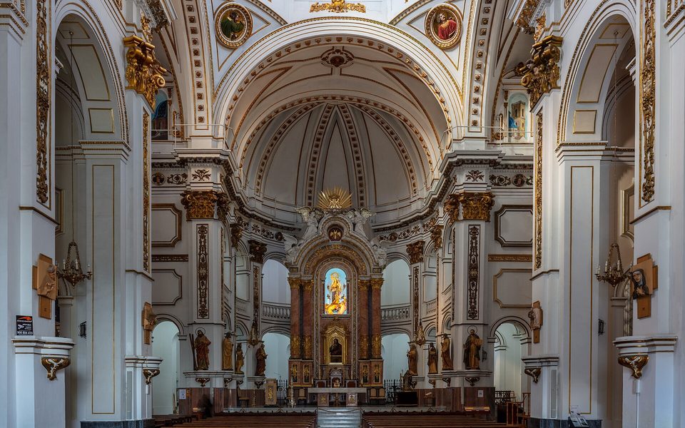 Nuestra Señora del Consuelo med de blå kupler i Altea